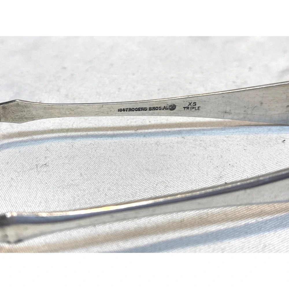 Antique Claw SUGAR CUBE TONGS BY ROGERS BROS Silver-Plated SHELL PATTERN
